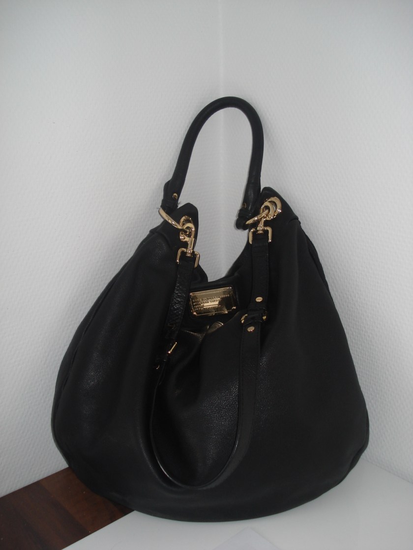 Le cuir a repris de l'eclat, meme au niveau de la tache! Wouuuh